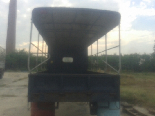 กะบะเหล็ก  กว้าง-2.00 เมตร   ยาว-4.20 เมตร   สูง-0.40 เมตร   หลังคาสูง -1.85 เมตร