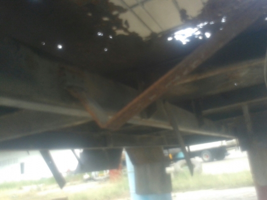 กะบะเหล็ก  กว้าง-2.00 เมตร   ยาว-4.20 เมตร   สูง-0.40 เมตร   หลังคาสูง -1.85 เมตร