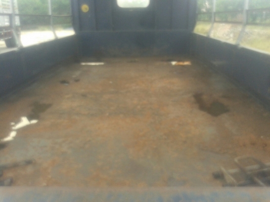 กะบะเหล็ก  กว้าง-2.00 เมตร   ยาว-4.20 เมตร   สูง-0.40 เมตร   หลังคาสูง -1.85 เมตร