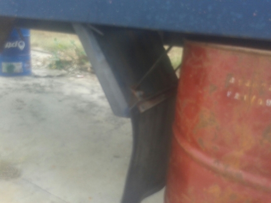 กะบะเหล็ก  กว้าง-2.00 เมตร   ยาว-4.20 เมตร   สูง-0.40 เมตร   หลังคาสูง -1.85 เมตร