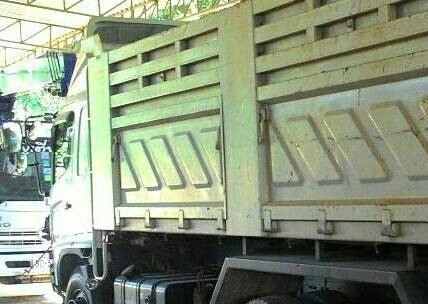 10ล้อ2เพลาดั้ม HINO MEGA Sires 500 FM8J-251แรง (ZF) ยูโร3 ปี56 (แม่เดี่ยว) กระบะดัั้มเหล็กสามมิตรฯลอนเฉียง รถเดิมบาง เล่มทะเบียนครบ **ขาย HINO MEGA S-500 FM8J 251แรง EURO-3 10ล้อ2เพลาดั้มเหล็ก SMM-สามมิตรฯ สวย/เดิม/บาง พร้อมใช้งาน