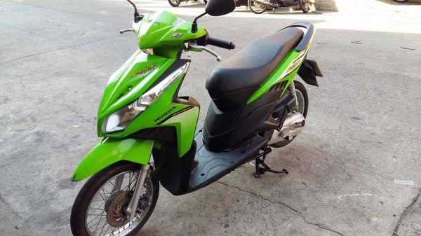 Click i ปี 52 รถบ้าน เครื่องดี เดิมๆ มีเล่ม เอกสารครบ ทดลองขับได้ทุกวัน โทร. 02-9165022,099-0812001