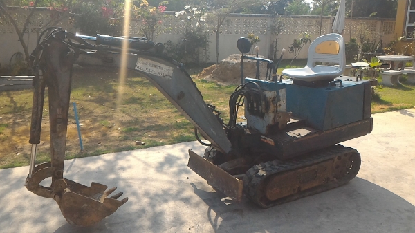 ขายแบ็คโฮเล็ก KUBOTA KH-007 เก่านอก พร้อมใช้งาน