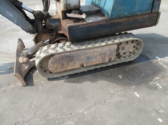 ขายแบ็คโฮเล็ก KUBOTA KH-007 เก่านอก พร้อมใช้งาน