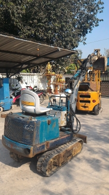 ขายแบ็คโฮเล็ก KUBOTA KH-007 เก่านอก พร้อมใช้งาน