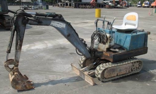 ขายแบ็คโฮเล็ก KUBOTA KH-007 เก่านอก พร้อมใช้งาน