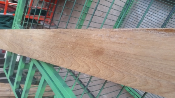 ขายไม้สักเก่าหน้า4"หนา1"เต็มมีประมาณ50ตรม. ขายไม้สักเก่าหน้า4"หนา1"เต็มมีประมาณ50ตรม.