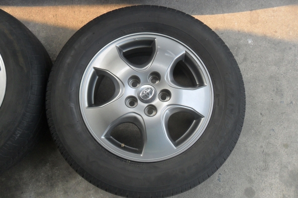 ล้อแม็ก16นิ้ว5รู วีโก้ พร้อมยาง สวยๆ 4 ล้อ ราคา 7900 บาท ล้อแม็ก16นิ้ว5รู วีโก้ พร้อมยาง สวยๆ 4 ล้อ ราคา 7900 บาท