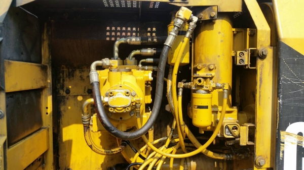 ขาย รถแบคโฮ CAT 320B