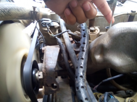 6 ล้อดั้มอีซูสุ  100  แรงม้า (รถห้างแท้เดิม) ปี45พร้อมใช้งาน เล่มติดมือ...