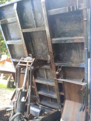 6 ล้อดั้มอีซูสุ  100  แรงม้า (รถห้างแท้เดิม) ปี45พร้อมใช้งาน เล่มติดมือ...