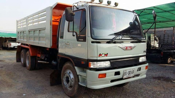 ขายดั้ม2เพลา HINO 3H พาวเวอร์ ทิฟฟี่ ภายในสวย แอร์เย็น เอกสารพร้อมโอน ราคา850,000 สนใจโทร 090-8588220คุณนะ 093-3258446คุณบิว หรือเข้าดูสินค้าอื่นๆได้ที่ www.truck.in.th/498 หรือเพจFacebook ณรงค์ ซื้อขายรถมือสอง (เว็บไซต์ส่วนตัว) หรือFacebook อู่คุณนะ พุทไ