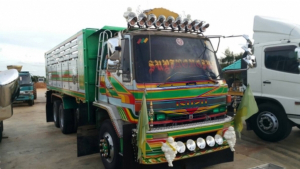 10ล้อ SUZU ROCKY FXZ-240 นางฟ้าปท้ ปี38 ดั้มมิเนียม สวยจัด ไม่มีช้ำ **ขาย ISUZU ROCKY FXZ-240 นางฟ้า 10ล้อ2เพลาดั้มมิเนียม ส.สุชัยฯ สภาพสวยจัด เดิมบาง เน้นลายใหม่ พร้อมใช้งาน ISUZU ROCKY FXZ23NFPF R 6SD1-240HP นางฟ้าแท้ ปี38 เครื่อ 10ล้อ SUZU ROCKY FXZ-240 นางฟ้าปท้ ปี38 ดั้มมิเนียม สวยจัด ไม่มีช้ำ **ขาย ISUZU ROCKY FXZ-240 นางฟ้า 10ล้อ2เพลาดั้มมิเนียม ส.สุชัยฯ สภาพสวยจัด เดิมบาง เน้นลายใหม่ พร้อมใช้งาน ISUZU ROCKY FXZ23NFPF R 6SD1-240HP นางฟ้าแท้ ปี38 เครื่อ