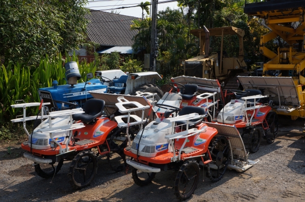 ขายรถดำนา KUBOTA SPK4 และ SPA 4 มีหลายคันให้เลือก