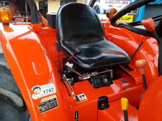 ปัญญาแทรคเตอร์..จัดมาให้ครับ ด่วน!!!คูโบต้า L3608 พร้อมใบมีดคานบนตราช้าง SD160