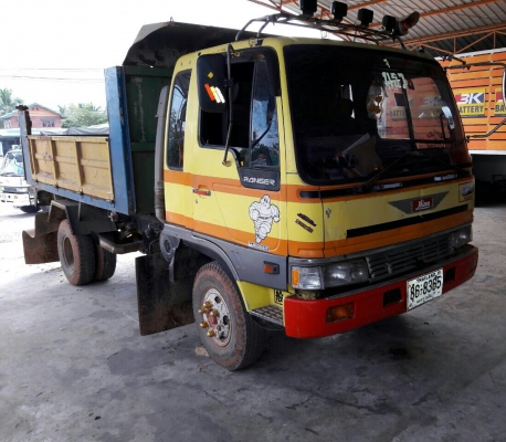 หกล้อ ฮีโน่ FD185แอร์ พ.เวอร์ ทิฟฟี ช่วงล่างใหญ่ ดั้ม5คิว สภาพดีสวยเดิมๆพร้อมใช้ ทะเบียนพร้อมโอน