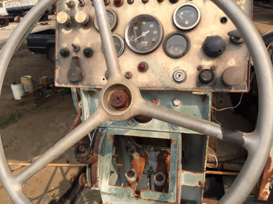 ขายด่วนรถปูยางBLAW KNOX BK95A รถใช้งานได้ ปูได้2.5-4.75เมตร ปี1989 เก่านอกใช้งานเดียว ใบแจ้งจำหน่ายสามารถเอาไปจดทะเบียนได้