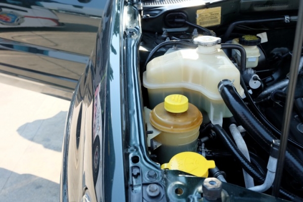 FORD ESCAPE 2.3 4x4 สีเขียว ตัวTOPสุด FORD ESCAPE 2.3 4x4 สีเขียว ตัวTOPสุด