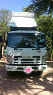 ขายรถบรรทุก 6 ล้อดัมพ์ ISUZU FRR 210 แรงม้าปี 2556 ไมล์ 140000 กม.ราคา 1000000