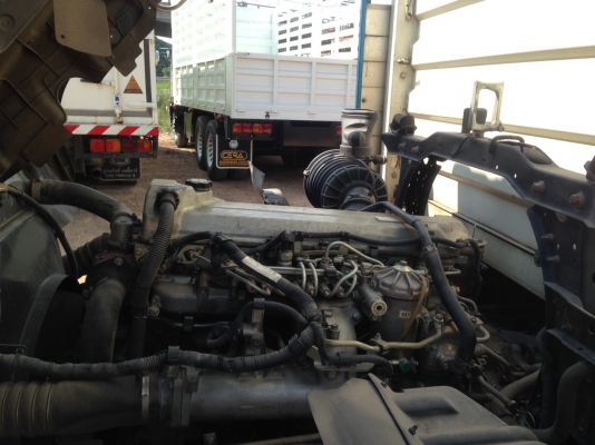 ขายรถ10ล้อเพลาเดียว/251แรงม้า/ปี52/กระบะยาว6.20เมตร