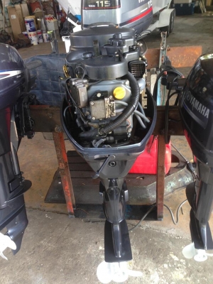 ขายเครื่องเรือยามาฮ่า25แรง โฟสโตก เก่าญี่ปุ่นสภาพดีมาก ท้าให้มาลองครับ สภาพค่อนข้างใหม่ครับ ยังไม่ใช้ในไทย ขาย 42000 บาท