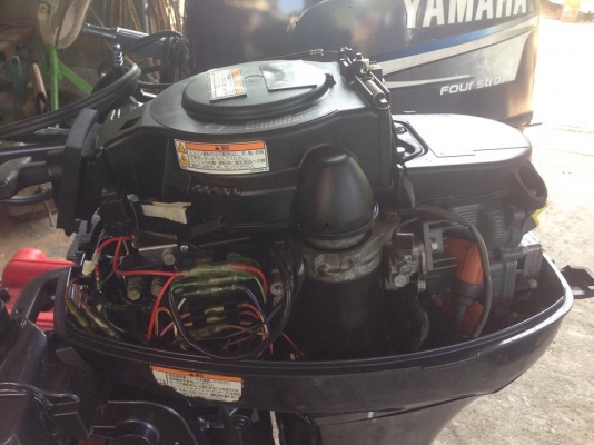 ขายเครื่องเรือยามาฮ่า 8แรง โฟสโตก เครื่องดีค่อนข้างใหม่เก่าญี่ปุ่น ยังไม่ใช้ในไทยครับ มี2ตัว ขายตัวล่ะ 26000 บาท