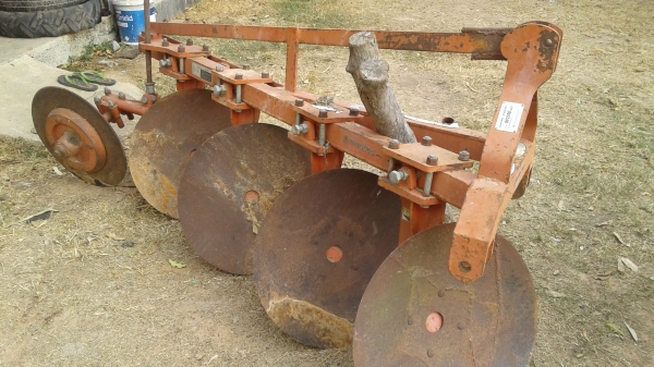 ขายตามผาล4ตราช้างใบ22นิ้ว