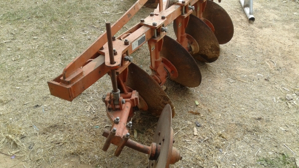 ขายตามผาล4ตราช้างใบ22นิ้ว