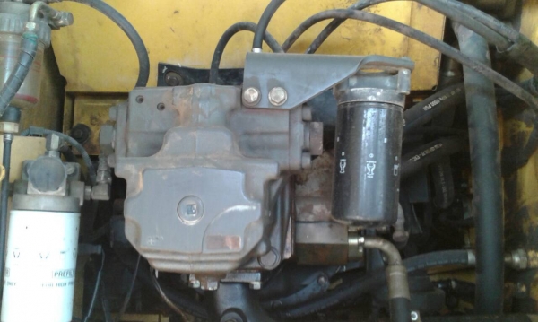 ขายKOMATSU 200-8. สภาพสวย  พร้อมใช้. ทำงานหมื่นกว่าๆๆ ชม