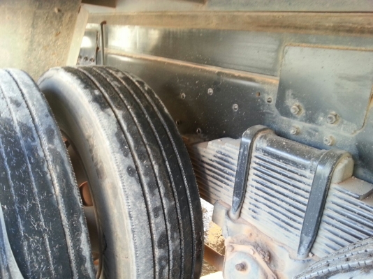 รถฮีโน่ 12 ล้อดั้ม FM1A  344 แรงม้า. ปี 53    สนใจติดต่อ  081 - 6079515