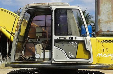 **880,000 บ.ต่อรอง/// แบคโฮ KOBELCO MARK-3 SK200 เก๋งเทาแท้ ไฟฟ้าครบ มีเล่มทะเบียน เดิมมบาง มือเดียวป้ายแดงจาก อริยะฯ **ขาย KOBELCO SK200 MARK  เก๋งเทาแท้ สภาพดี เดิมบาง ไฟครบ มีเล่มทะเบียน พร้อมใช้งาน HYD.EXCAVATOR KOBELCO MARK-3 SK200 S/N.YN-17xxx เก๋งเ