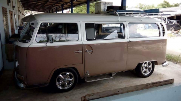 เลี้ยวล่าง ทะเบียนพร้อม สีใหม่ ของแต่งเยอะ