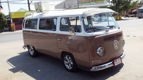 เลี้ยวล่าง ทะเบียนพร้อม สีใหม่ ของแต่งเยอะ เลี้ยวล่าง ทะเบียนพร้อม สีใหม่ ของแต่งเยอะ