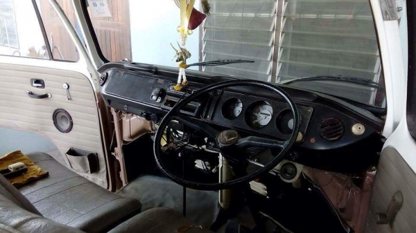 เลี้ยวล่าง ทะเบียนพร้อม สีใหม่ ของแต่งเยอะ เลี้ยวล่าง ทะเบียนพร้อม สีใหม่ ของแต่งเยอะ