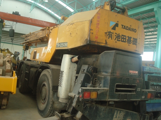 TADANO TR250M