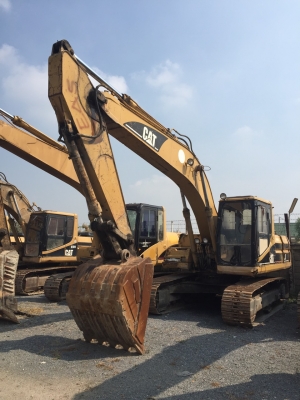 ขายรถแบคโฮ CAT 320C มี 5 คัน ราคาคันละ 1,150,000 บาท CAT320B มี 1 คัน ราคา 1,000,000 บาท  CAT320 v2 มี 7 คันให้เลือก ราคา 950,000 บาท เล่มทะเบียน หรืออะไหล่