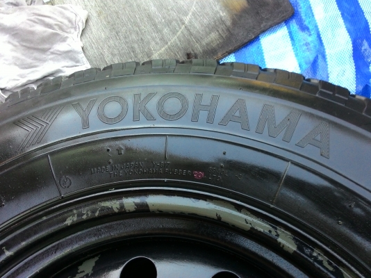 ขายล้อ ปาเจโรทหาร สวยๆๆ ญี่ปุ่น 1ชุด yokohama 215-85-18 หายาก