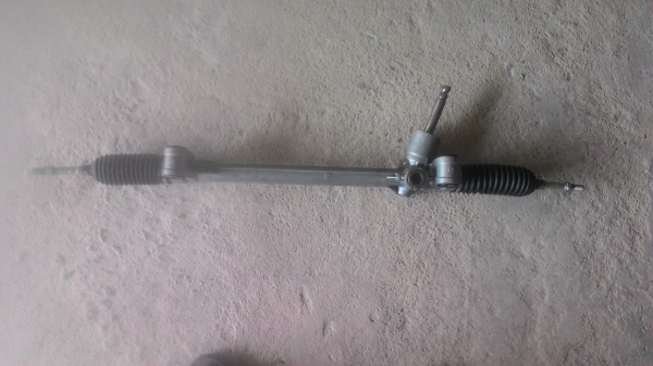 ขายชุดพาวมาลัย แร็ค มือสอง Suzuki swift ถอดแยกเป็นอะไหล่ มีไม้ตีกลอง ยางกันฝุ่น เสื้อแร็ค แกน