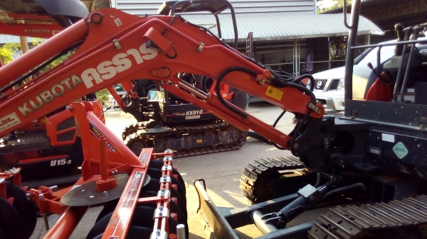 ขายด่วนๆๆๆรถขุดคูโบต้า30แรง4เสา