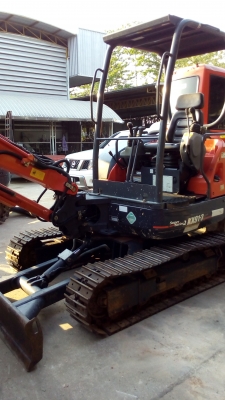 ขายด่วนๆๆๆรถขุดคูโบต้า30แรง4เสา