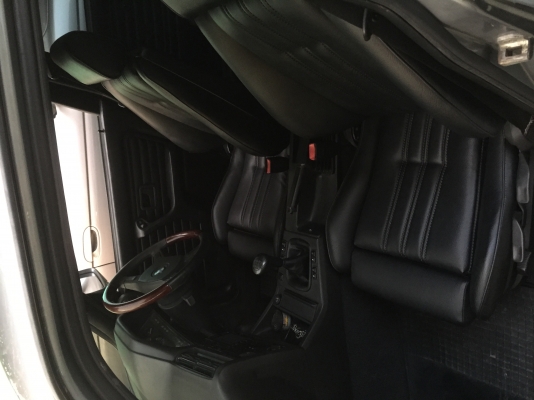 BMW E30 318i 4ประตู เดิมๆทั้งคัน รับไปดูแลไม่มีผิดหวัง BMW E30 318i 4ประตู เดิมๆทั้งคัน รับไปดูแลไม่มีผิดหวัง