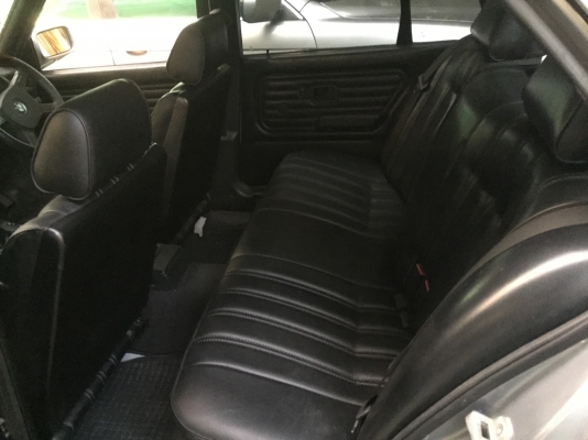 BMW E30 318i 4ประตู เดิมๆทั้งคัน รับไปดูแลไม่มีผิดหวัง BMW E30 318i 4ประตู เดิมๆทั้งคัน รับไปดูแลไม่มีผิดหวัง