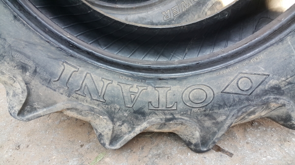 ยางถอด L4708 OTANI 13.6-26ครับ