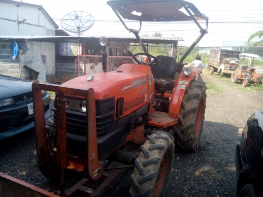 ขายคูโบต้า 34 แรง พร้อม ดันหน้า พาน 5 เล่มพร้อม