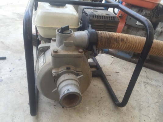 ขายเครื่อง สูบน้ำเหมา 5 ตัว สภาพดี ใช้งานได้ทุกตัว 0818481185 0914902228