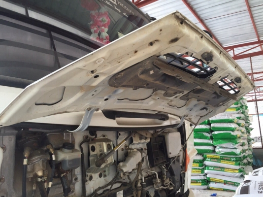 ขายรถ6ล้อดั้มพ์ HINO FC4JERA เครื่อง 175แรงม้า ปี49 วิ่ง 2หมื่นว่ากิโล สนใจโทร 081-970-1072