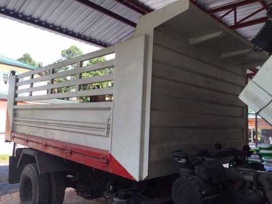 ขายรถ6ล้อดั้มพ์ HINO FC4JERA เครื่อง 175แรงม้า ปี49 วิ่ง 2หมื่นว่ากิโล สนใจโทร 081-970-1072