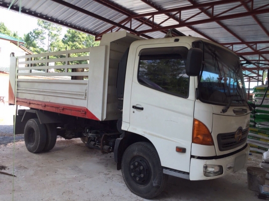 ขายรถ6ล้อดั้มพ์ HINO FC4JERA เครื่อง 175แรงม้า ปี49 วิ่ง 2หมื่นว่ากิโล สนใจโทร 081-970-1072 ขายรถ6ล้อดั้มพ์ HINO FC4JERA เครื่อง 175แรงม้า ปี49 วิ่ง 2หมื่นว่ากิโล สนใจโทร 081-970-1072
