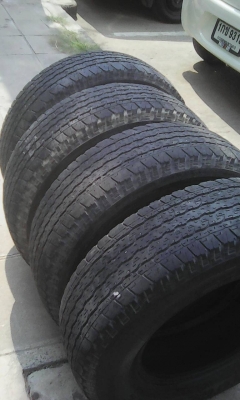 245/70R16 BRIDGESTONE DUELER H/T ชุด 4 เส้น tel.081-427-3941 ไอดีไลน์ autobot107 245/70R16 BRIDGESTONE DUELER H/T ชุด 4 เส้น tel.081-427-3941 ไอดีไลน์ autobot107