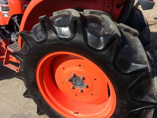 คูโบต้า L4708 4 WD พร้อมใบมีดตราช้าง สภาพดีมาก สีเดิมๆจากโรงงาน